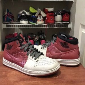 Air Jordan alpha 1 sz 10.5 "Welcome home" WADE